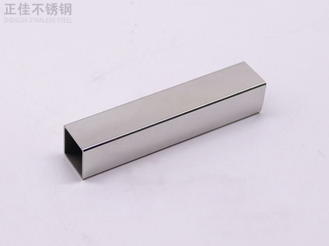 628c7253af50b7d0c2c6b65c2fc33b4c 不锈钢304方管产品图片2