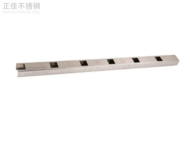 972616a09b2a07be0dcf7261f549dcff 不锈钢排孔管3