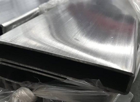304不锈钢管变形原因有哪些？？